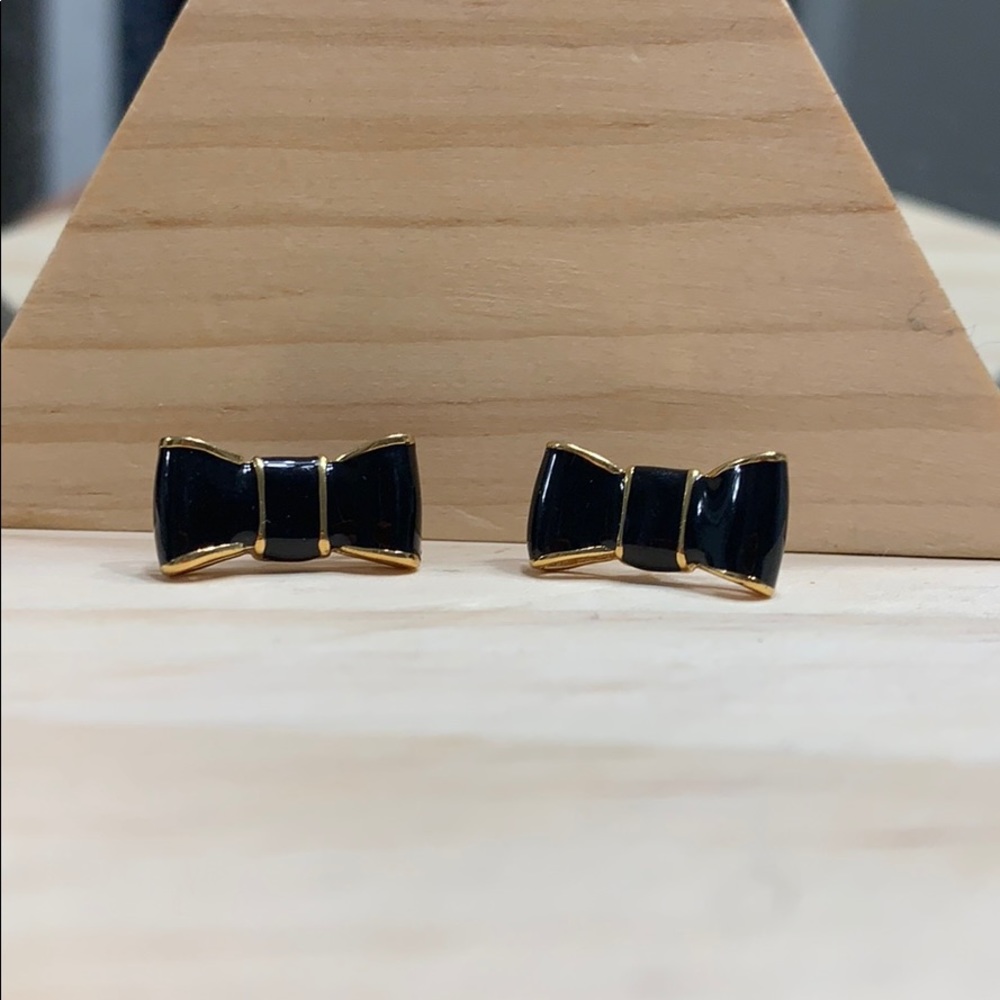 Earing bowknot black golden